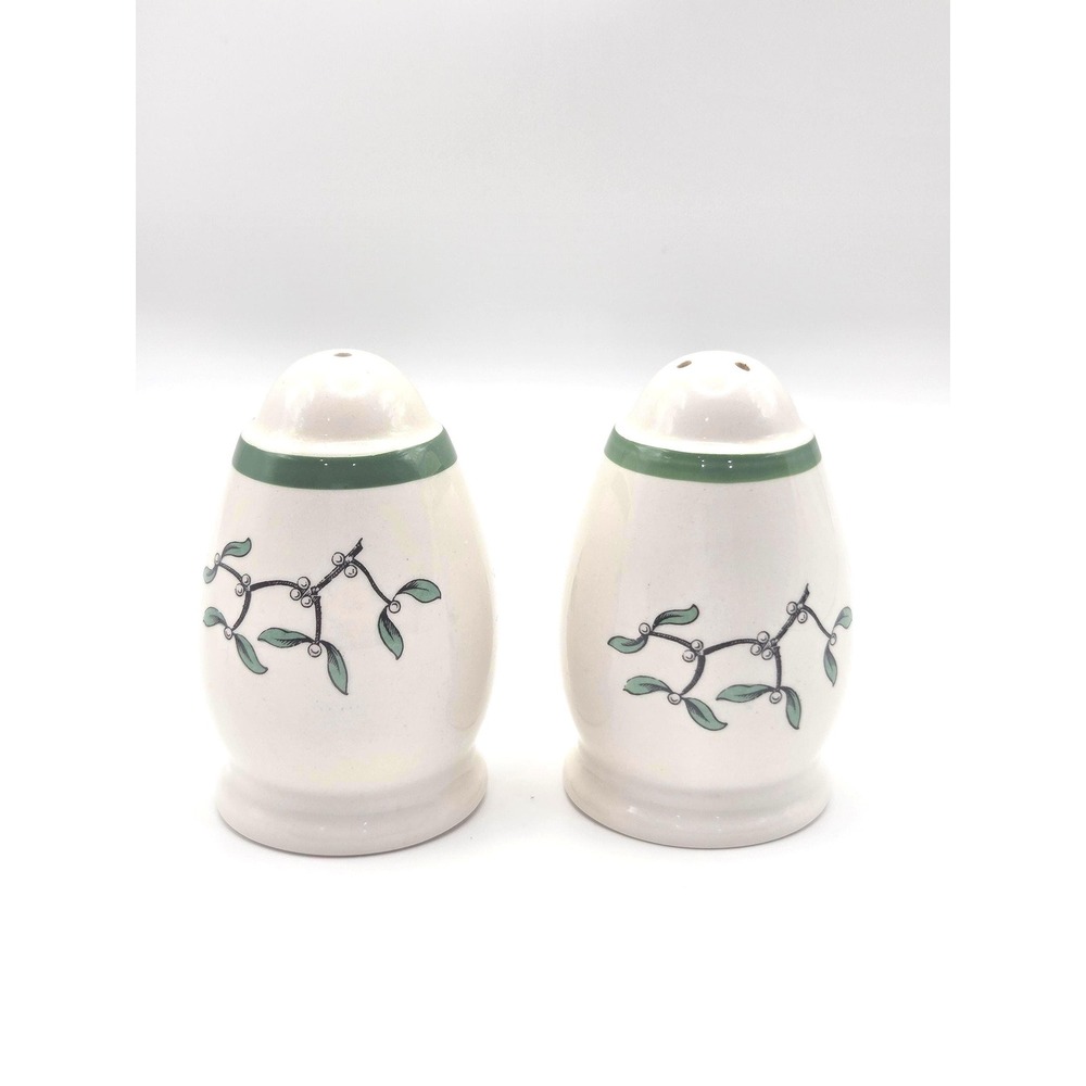 Spode Salt and Pepper Shakers Unisex White Holly Mistletoe Christmas Tableware - Picture 2 of 4